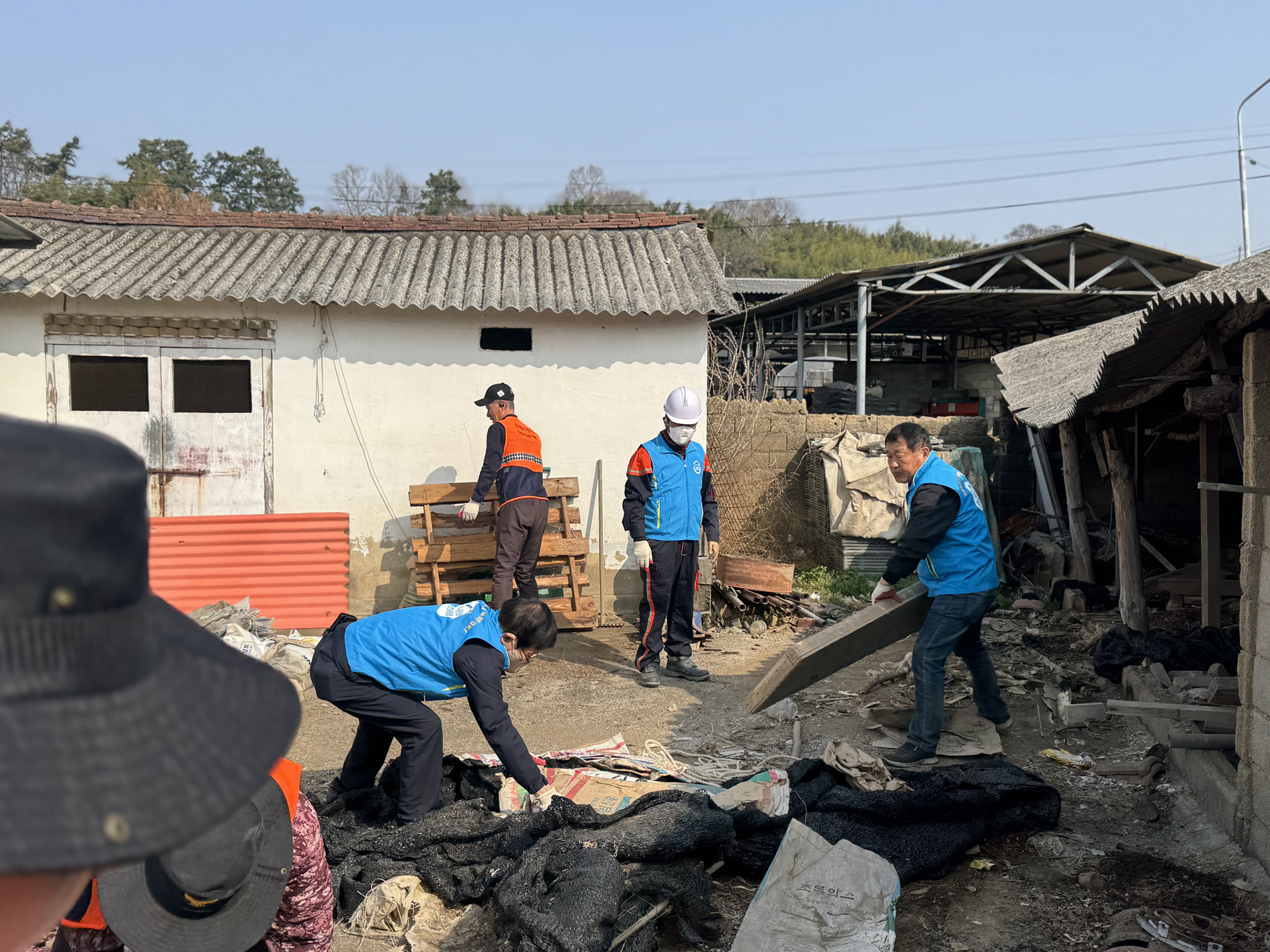 함평군 엄다면, 민‧관 협력…취약계층 주거환경 개선 나서