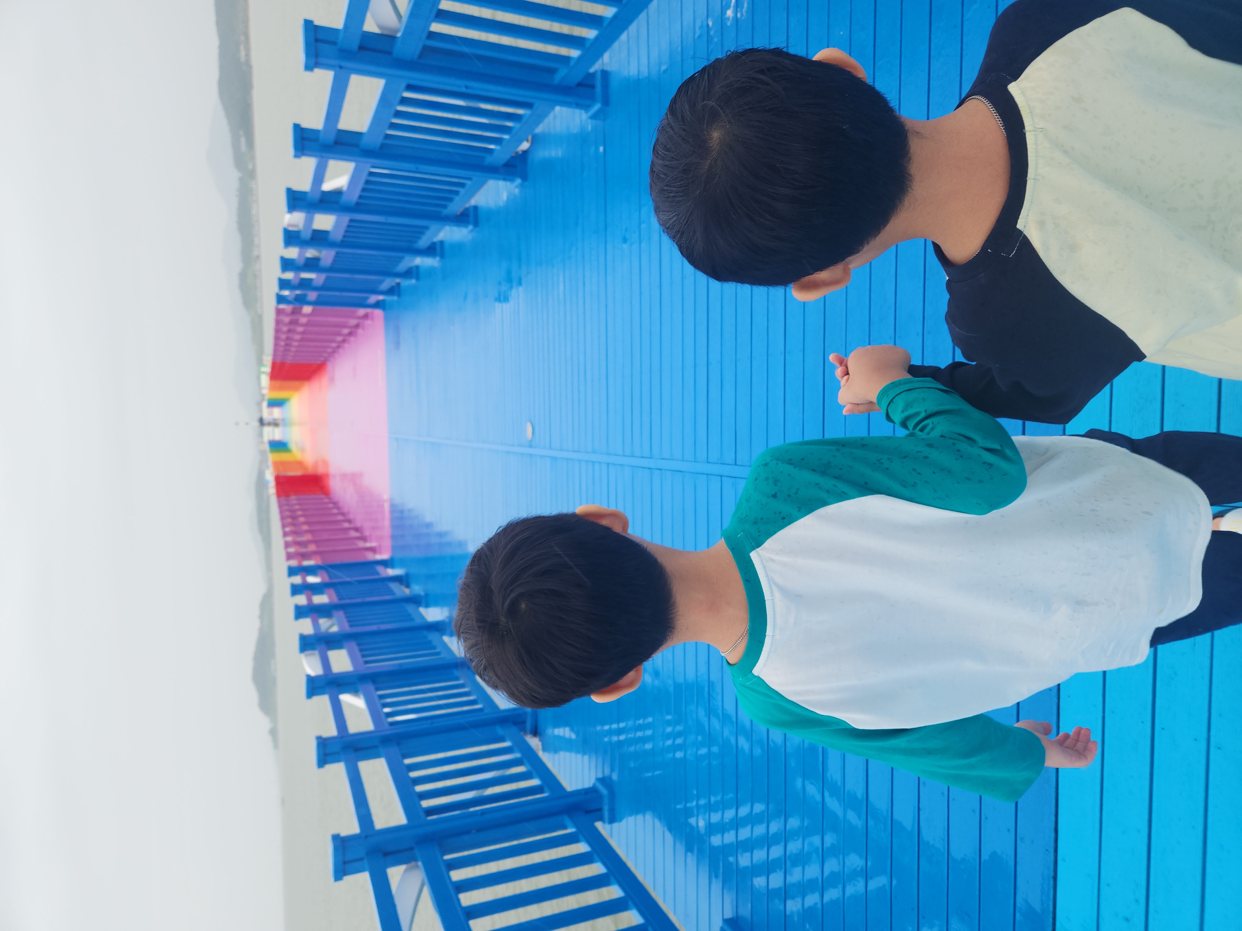 돌머리해수욕장 무지개다리