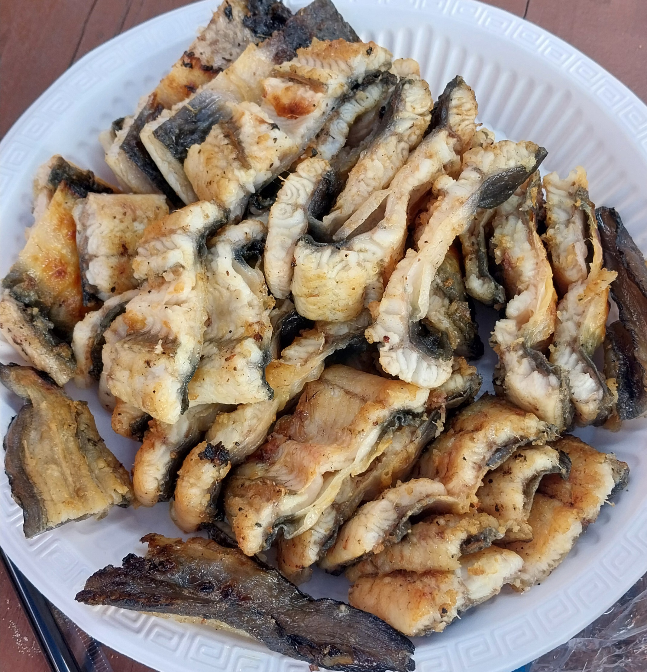 장어잡기 축제에서 잡은 장어를 맛있게 먹었답니다~^^