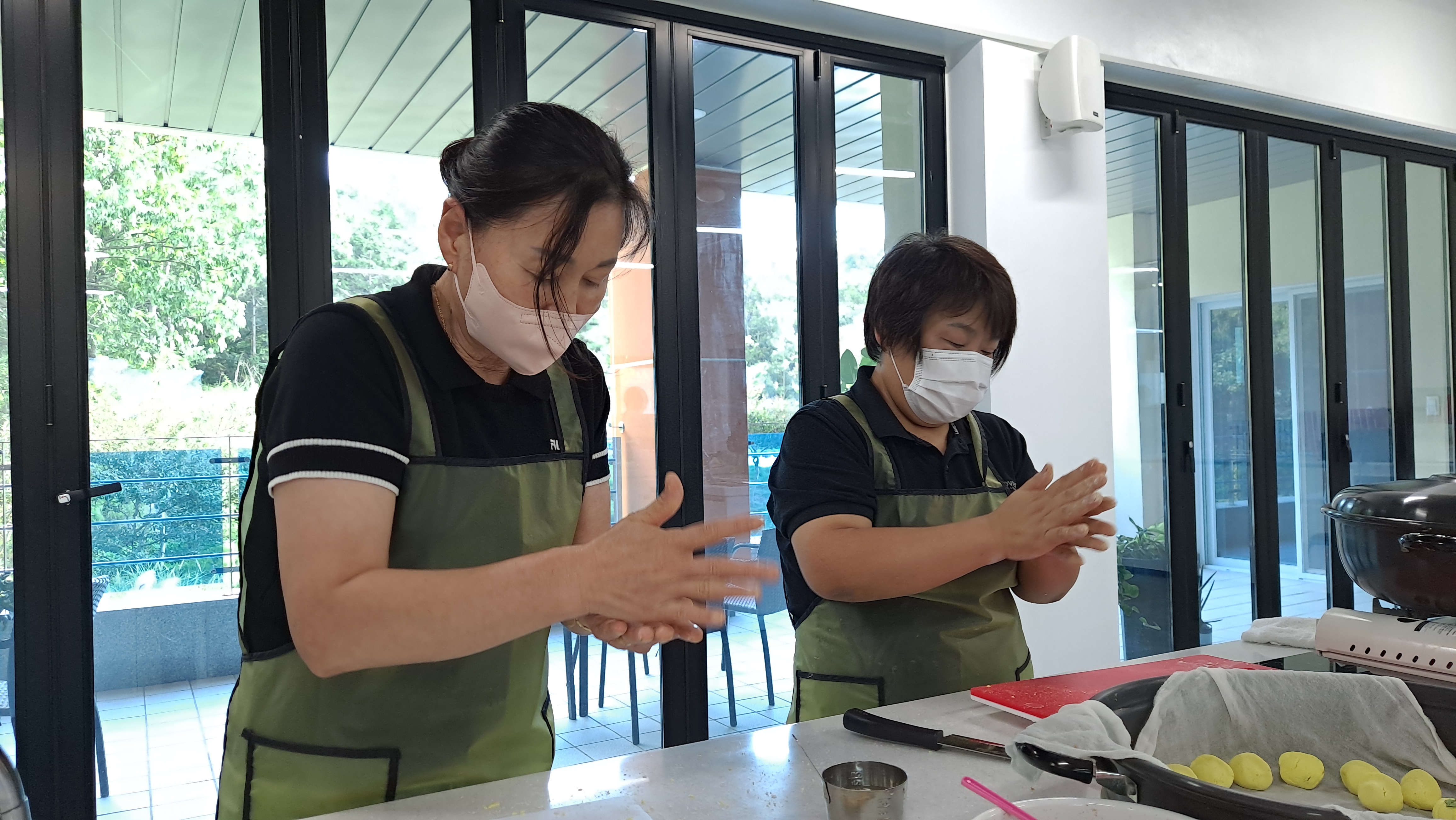 우리음식연구회 ‘꽃송편 만들기’