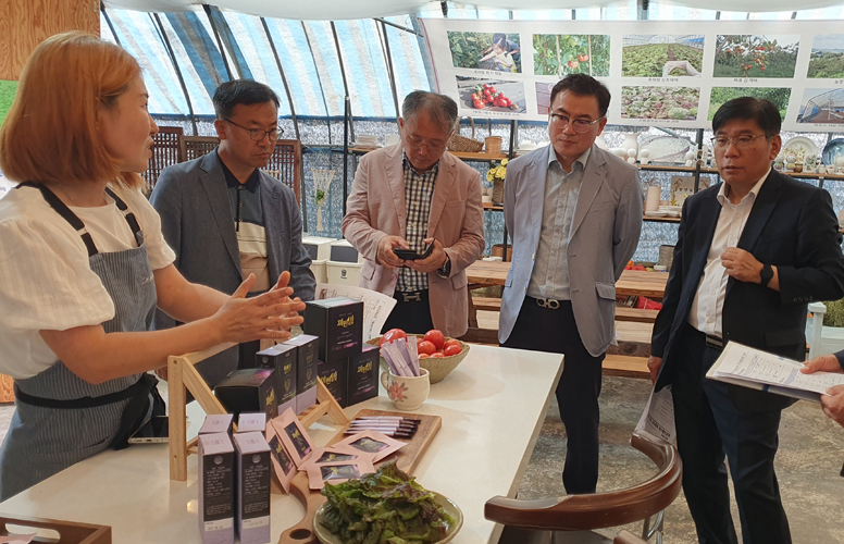 권철희 농촌진흥청 농촌지원국장, 함평군 영농현장 방문