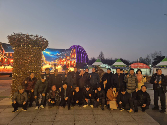 함평군 학교면 이장단, 겨울빛축제 현장 체험으로 참여 열기 확산